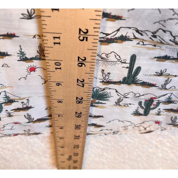 Johnnie O Mens 2XL Ezekiel Button Down Shirt White Cactus Hangin Out Resort - Picture 6 of 7